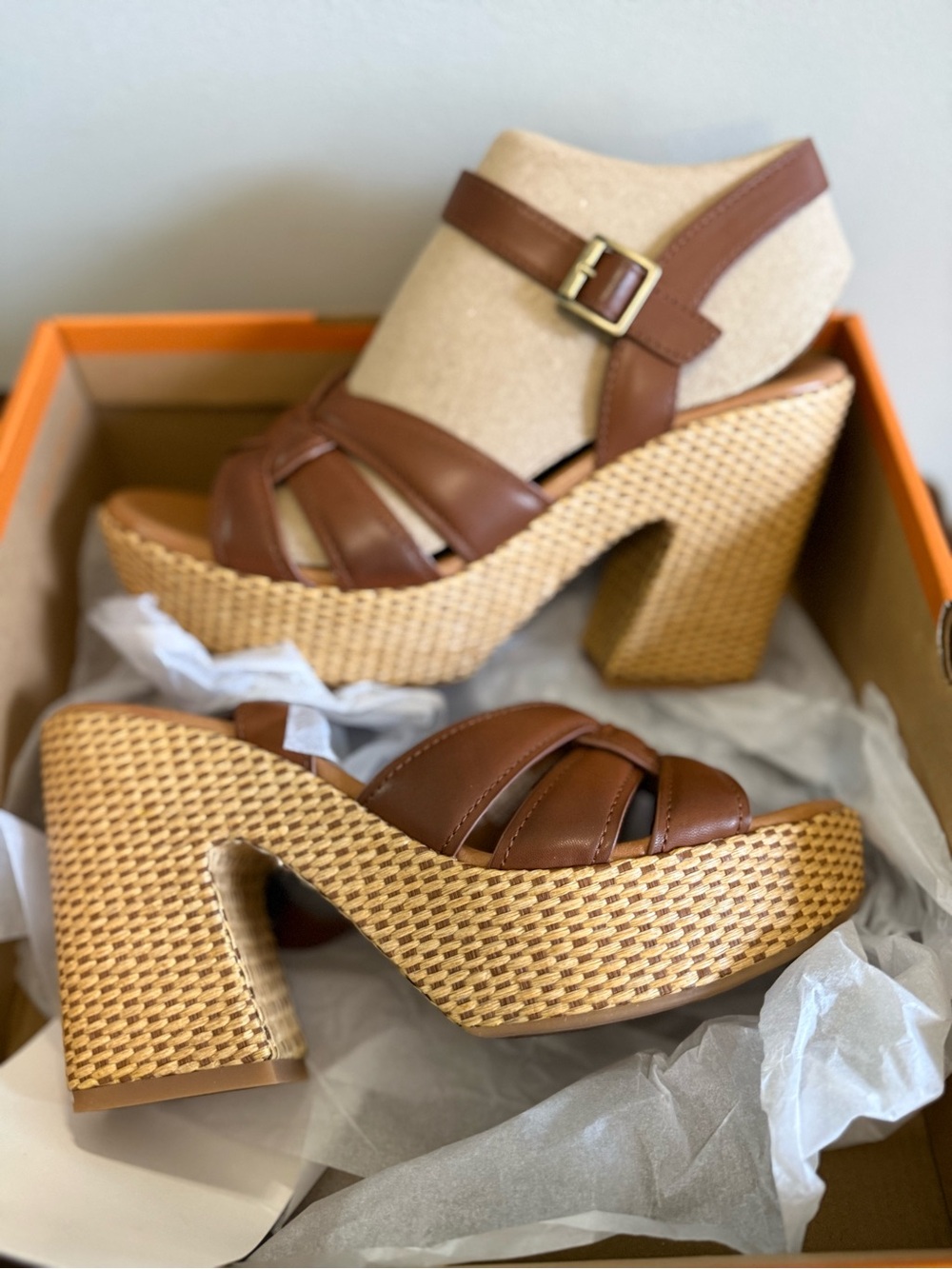 Korks Dee Brown Woven Platform Heeled Sandal - 11 NEW - Picture 2 of 6